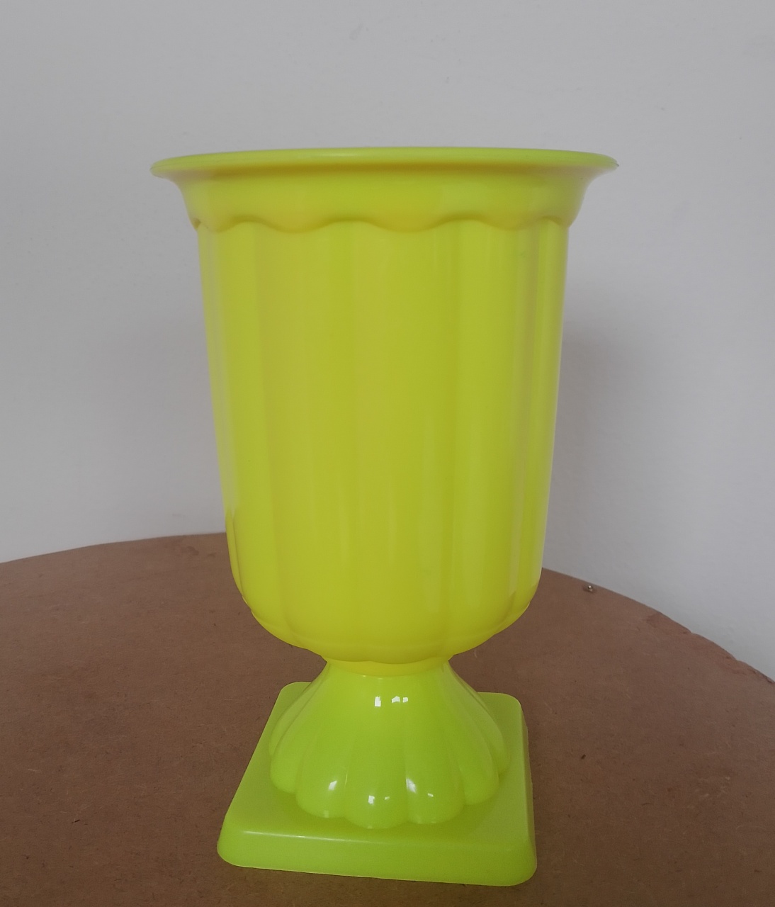 Vaso Amarelo Neon - Lana Festas 