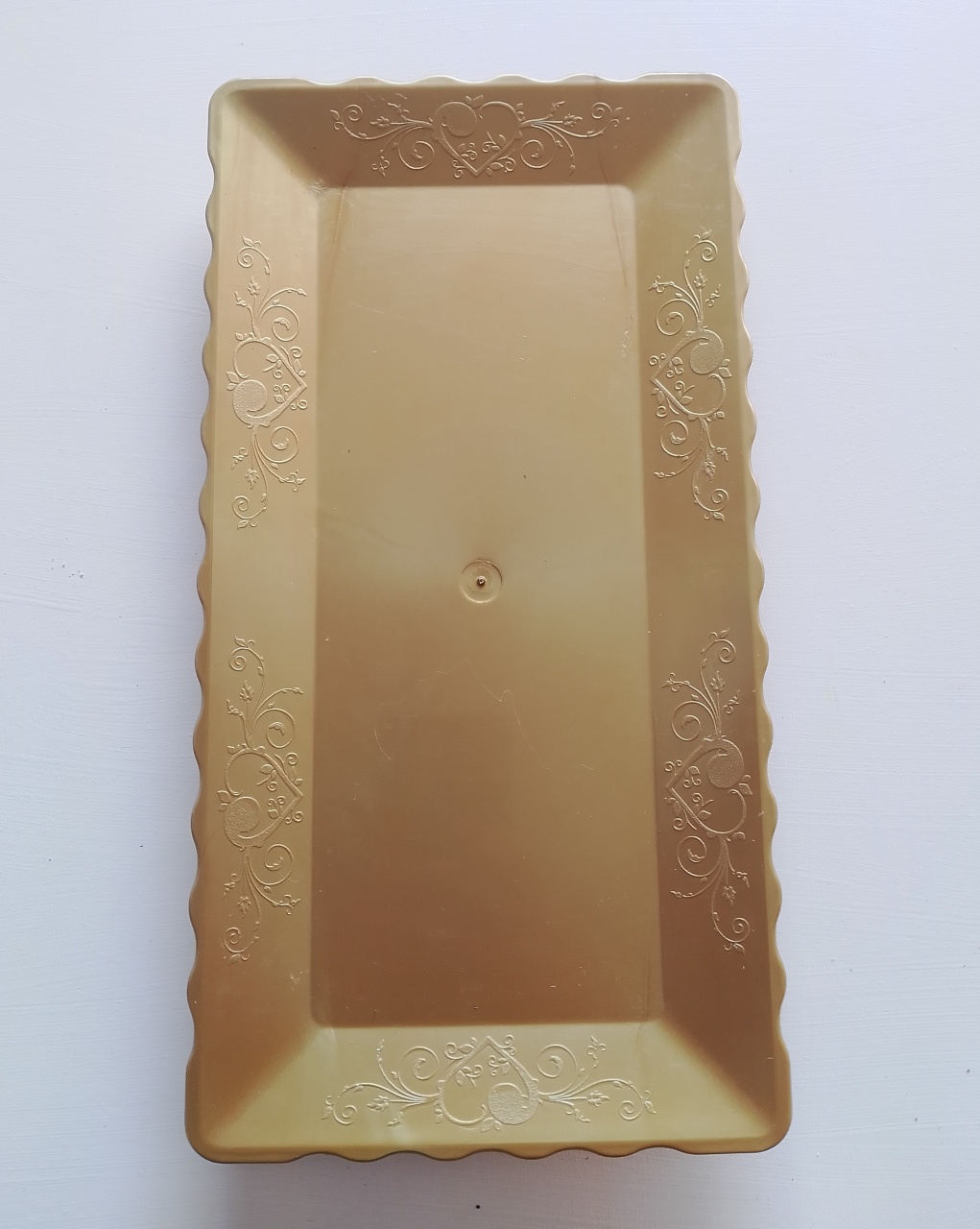 Bandeja Retangular Dourada Pezinho  - Lana Festas 