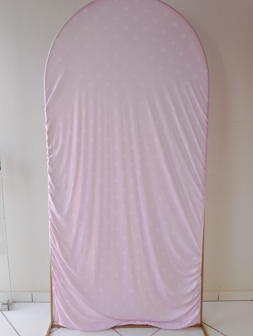 Capa Painel Romano Rosa Com Bolinhas - Lana Festas 
