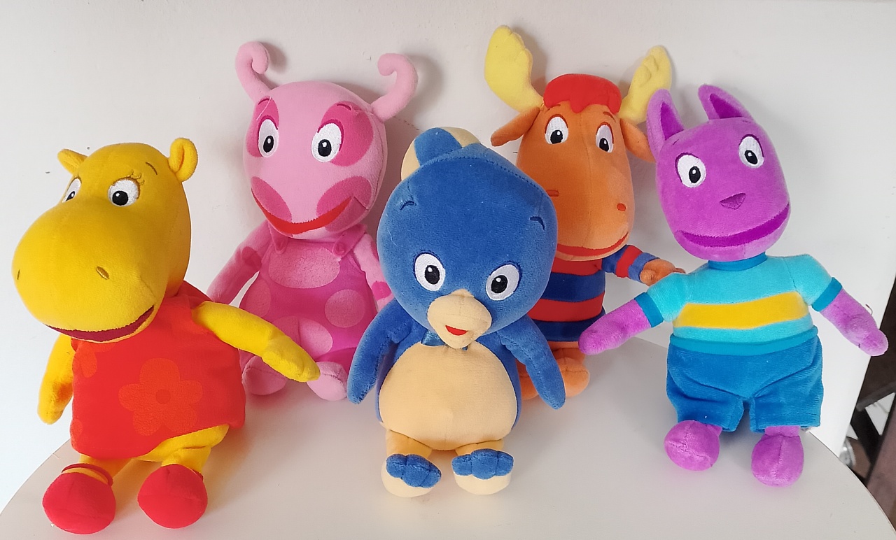 Kit 5 Pelúcias Menores Backyardigans   - Lana Festas 