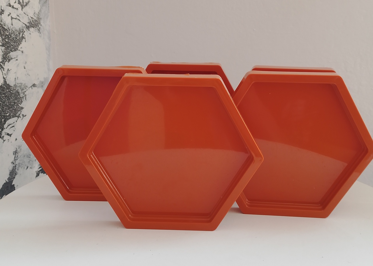Bandeja Baixa Terracota Hexagonal  - Lana Festas 