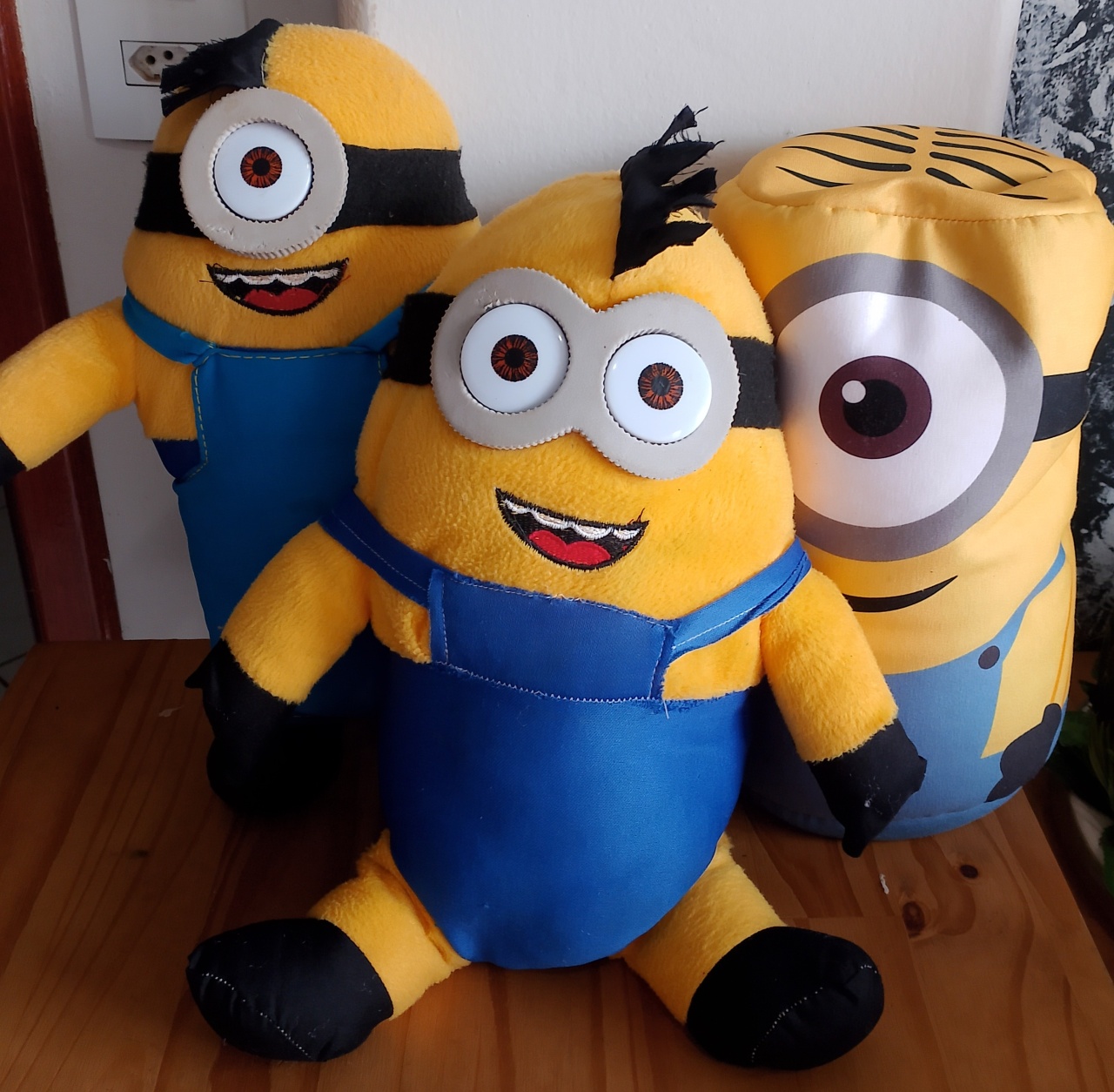 Kit 3 Pelúcias Minions  - Lana Festas 