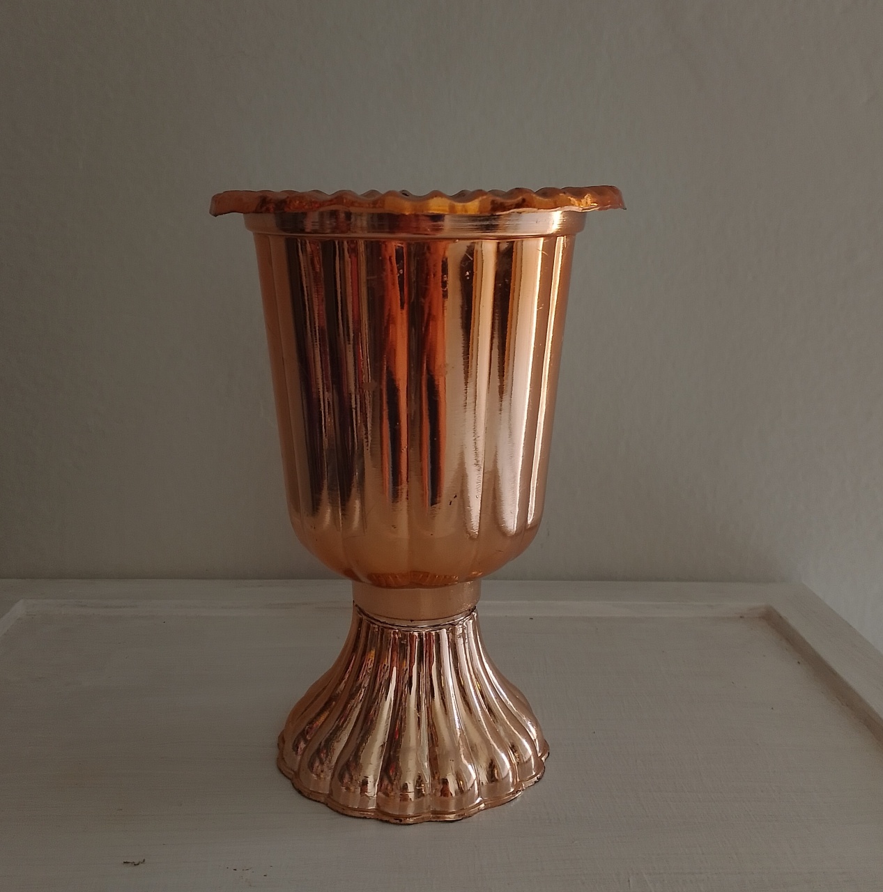 Vaso Dourado Ondinha 2 - Lana Festas 