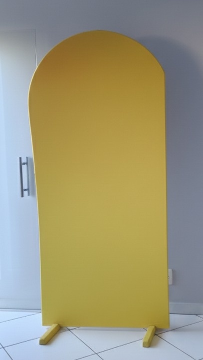 Capa Painel Romano Amarelo  - Lana Festas 