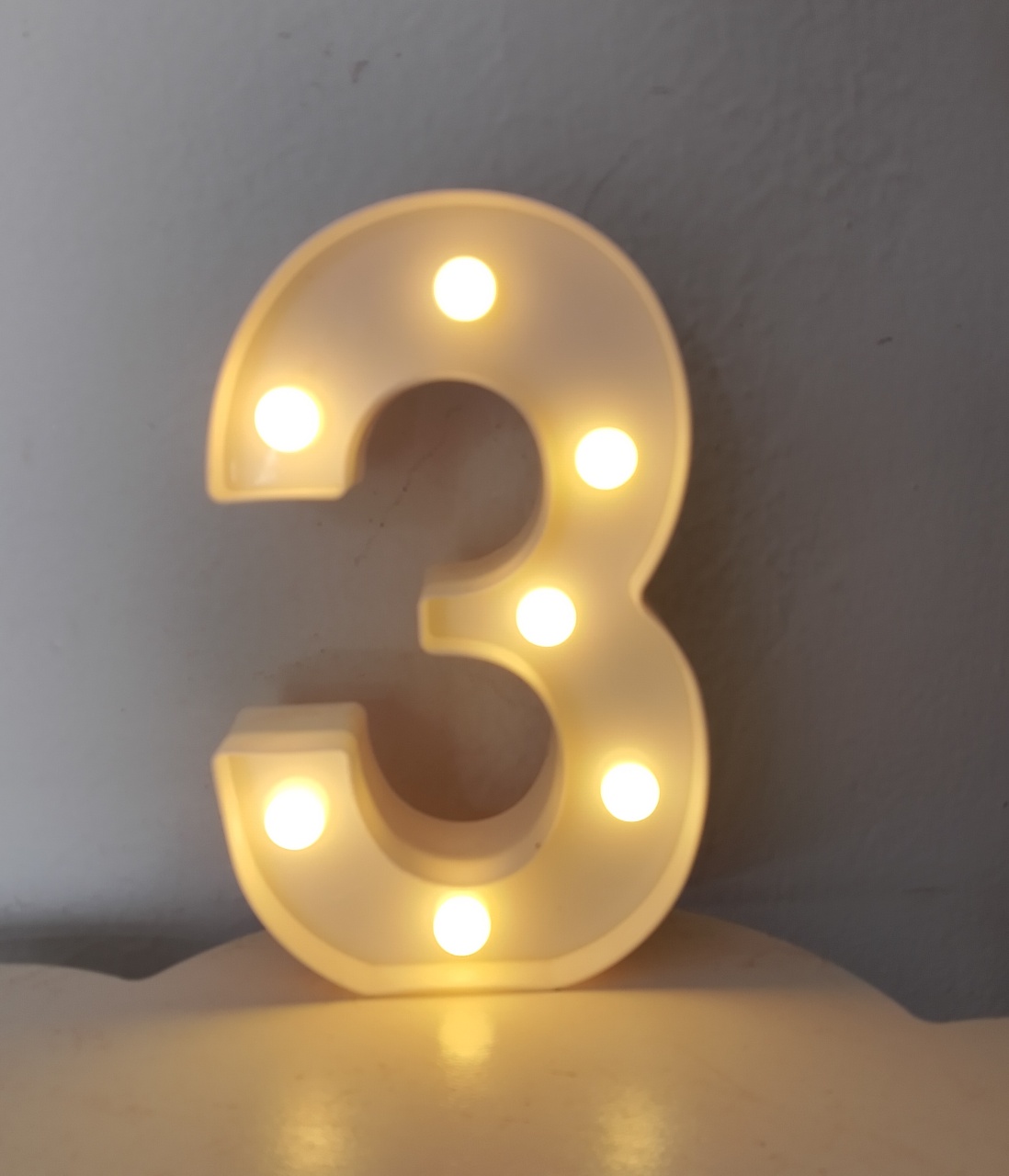Led Número 3 - Lana Festas 