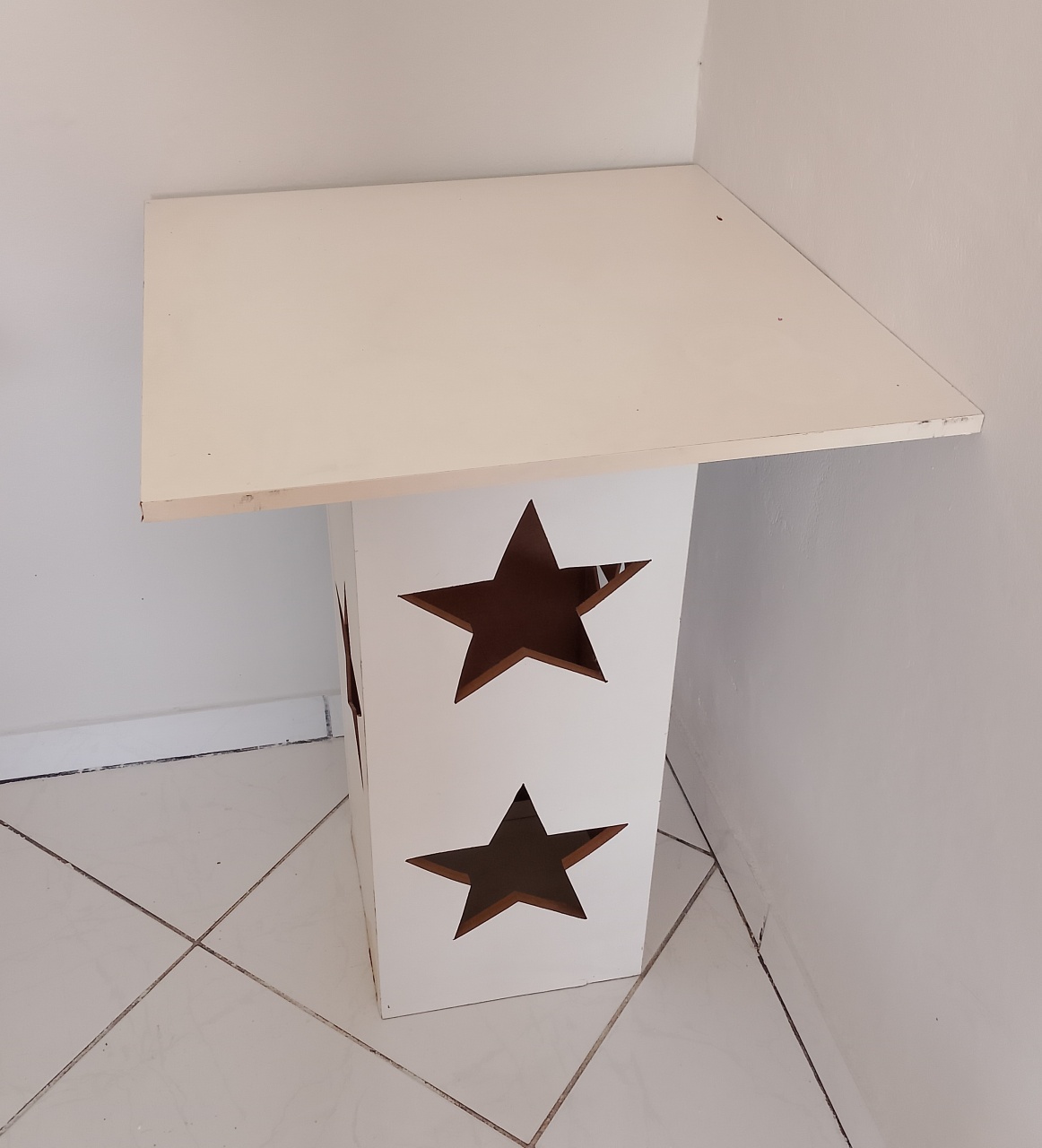 Mesa Branca Estrelinha  - Lana Festas 