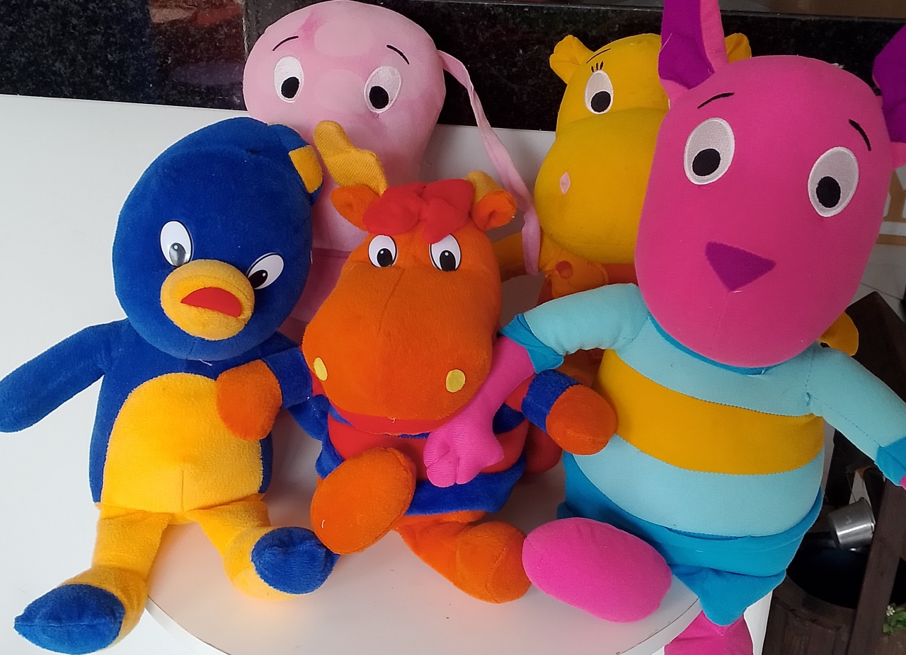 Kit 5 Pelúcias Grande Backyardigans  - Lana Festas 
