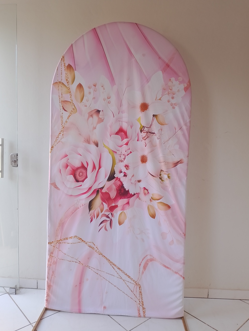 Capa Painel Romano Flores Rosa - Lana Festas 