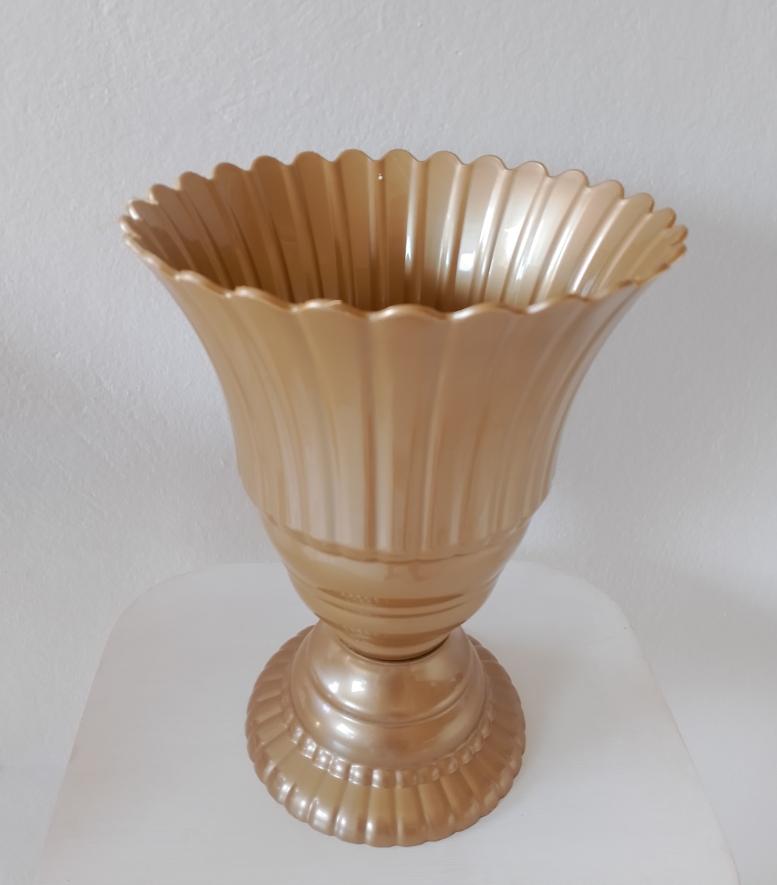 Vaso Dourado Maior N° 8 - Lana Festas 