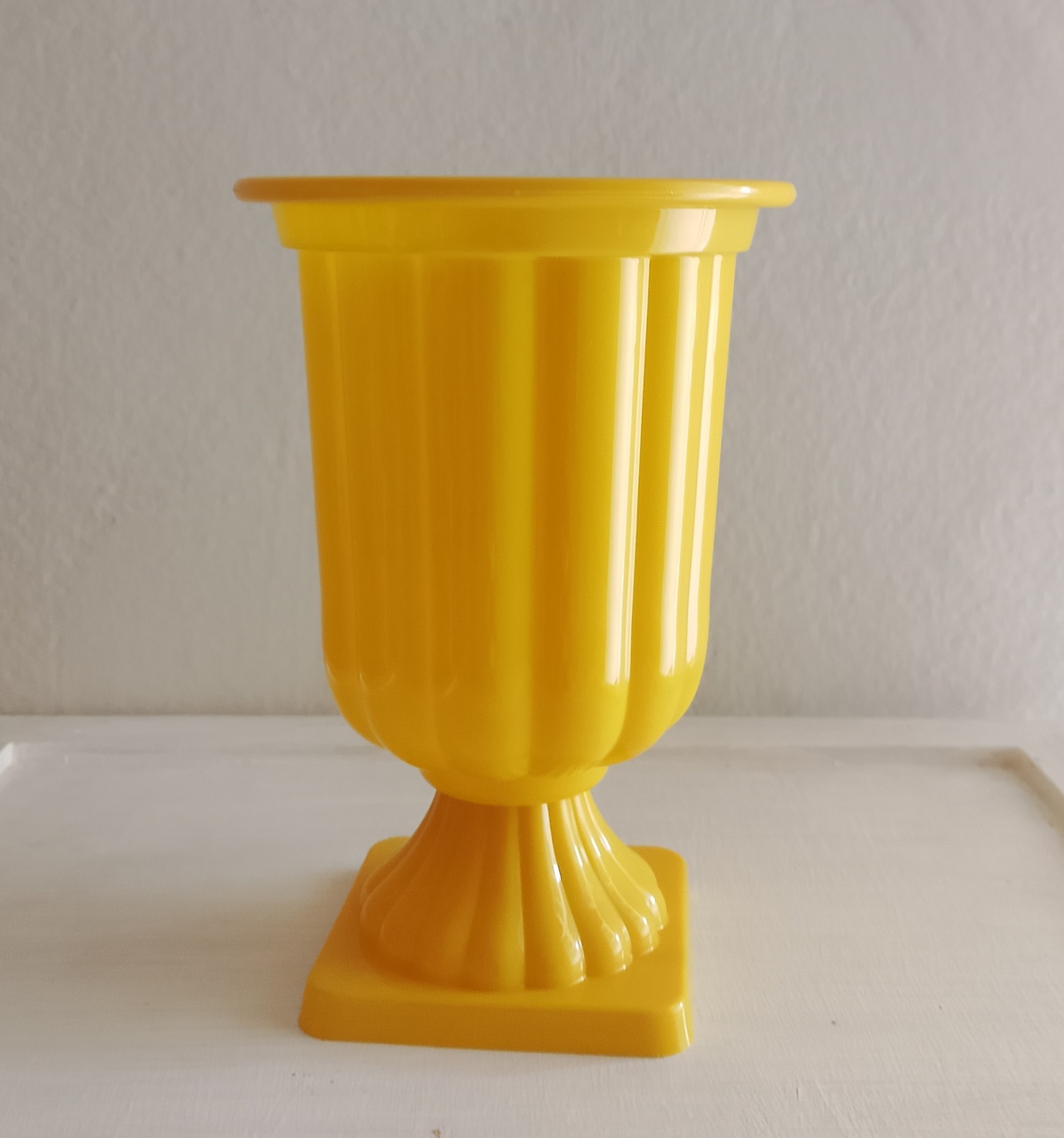 Vaso Amarelo  - Lana Festas 