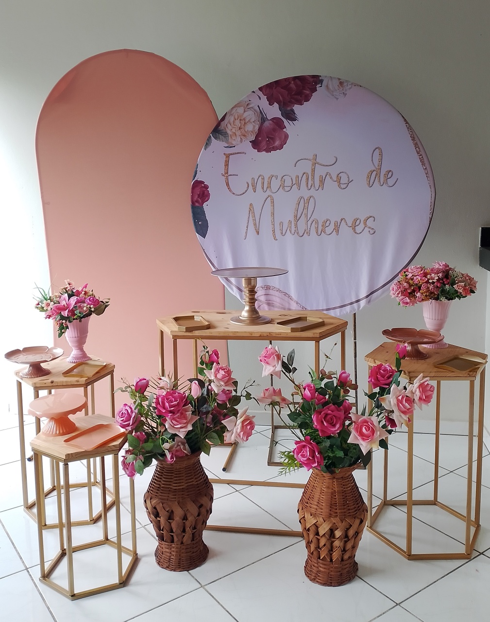Kit Adulto Encontro de Mulheres Ouro  - Lana Festas 
