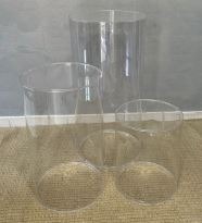 Trio de Cilindros Transparentes - Amanda Rocha de Azevedo