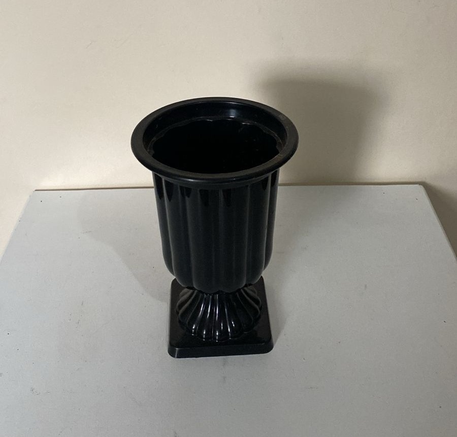 Vaso Grego Preto - Amanda Rocha de Azevedo