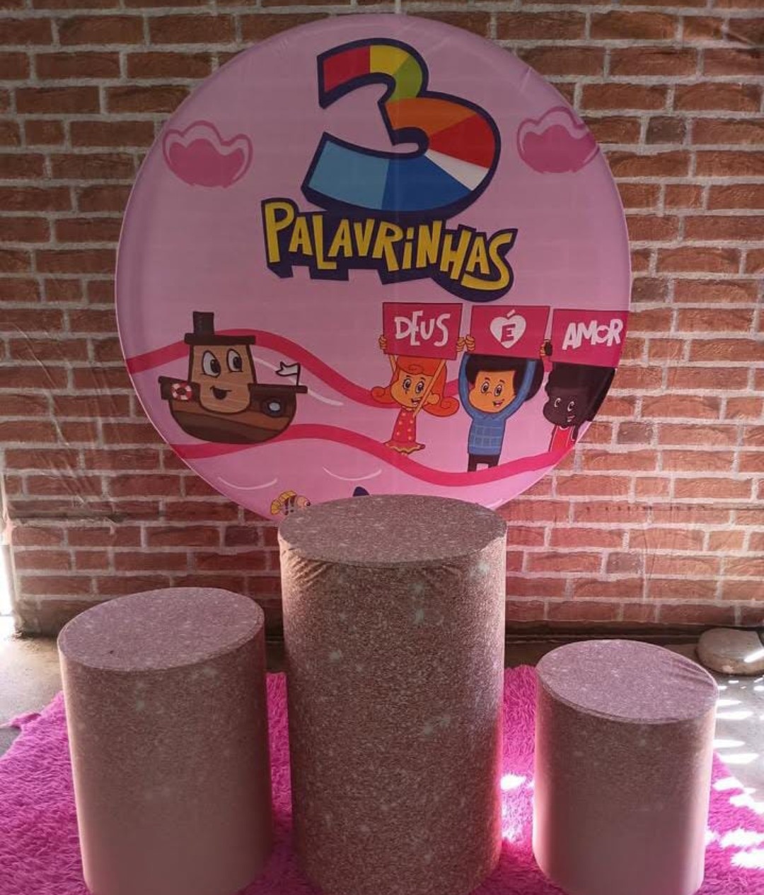 3 Palavrinhas Menina - Vitoria locações 