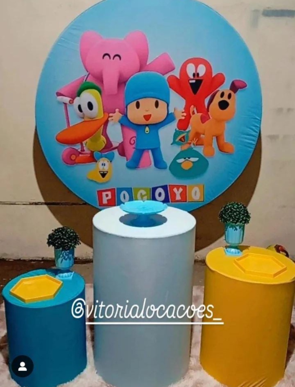 Pocoyo  - Vitoria locações 