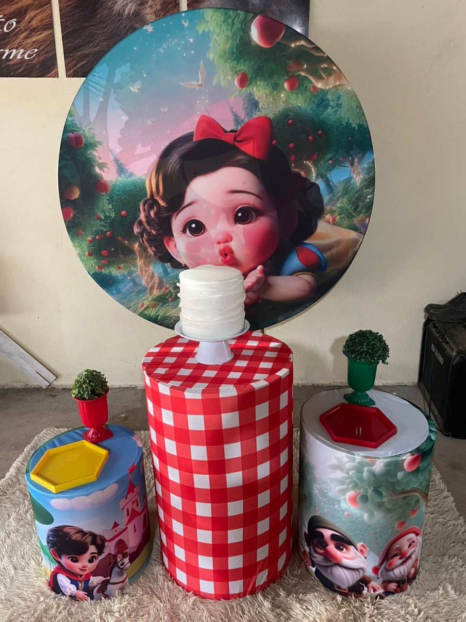 Branca de Neve Cute - Vitoria locações 