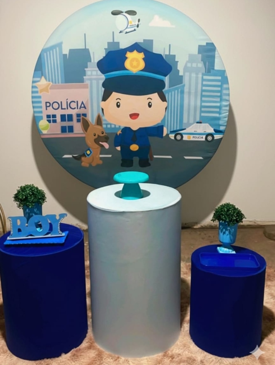Polícia  - Vitoria locações 