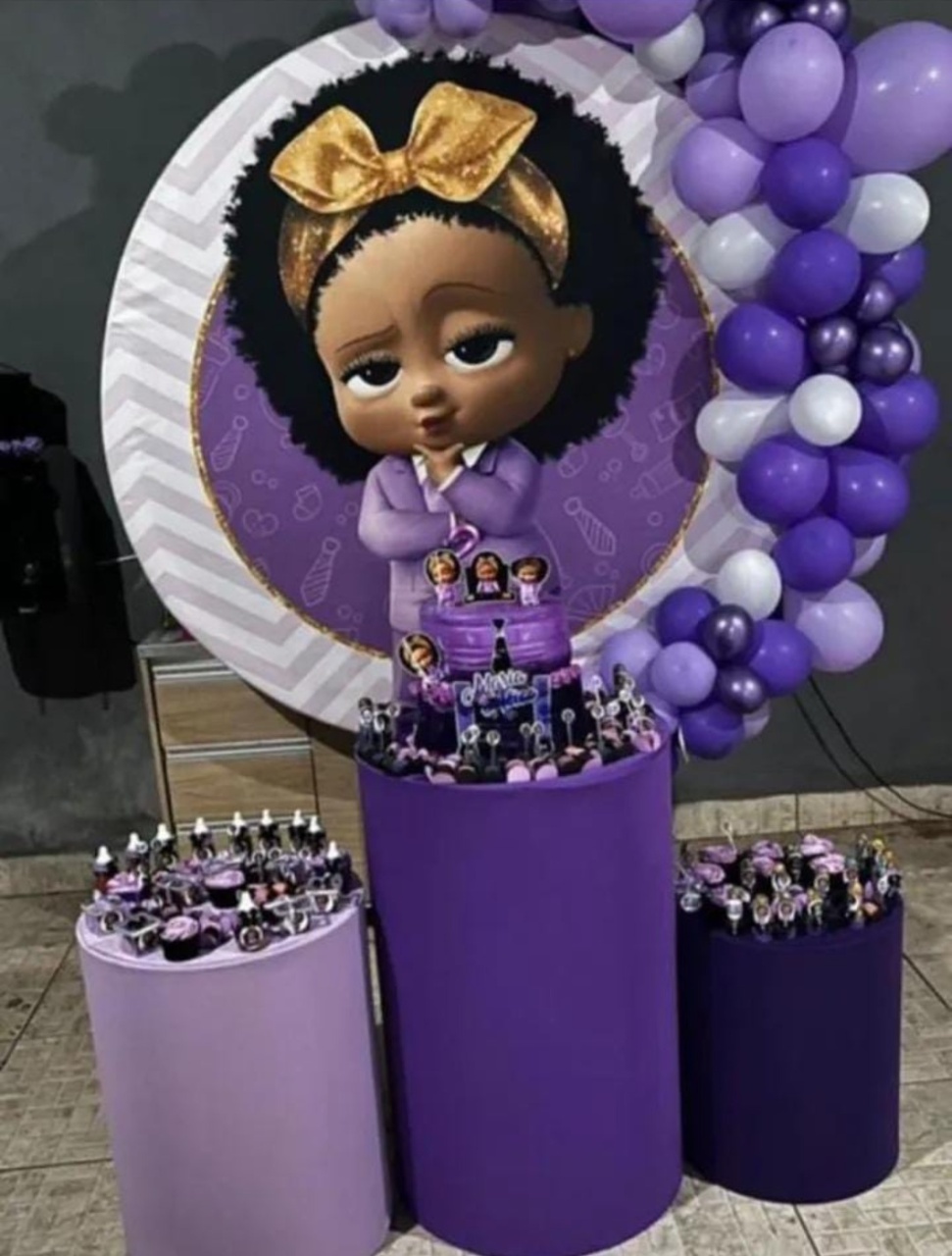 Poderosa Chefinha Lilás  - Vitoria locações 