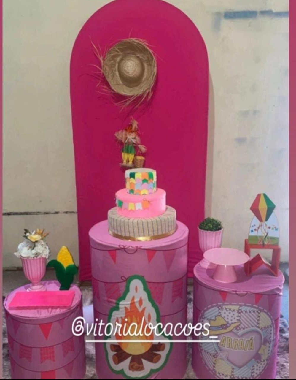 Arraia Rosa Romano - Vitoria locações 