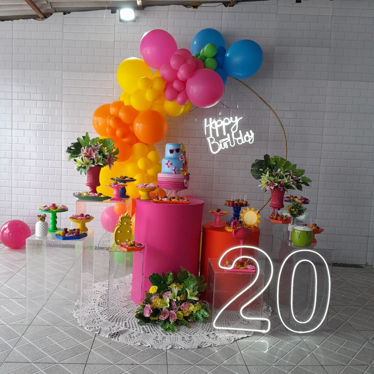 Decoração Pool Party/Tardezinha - JPeventospeguemontee