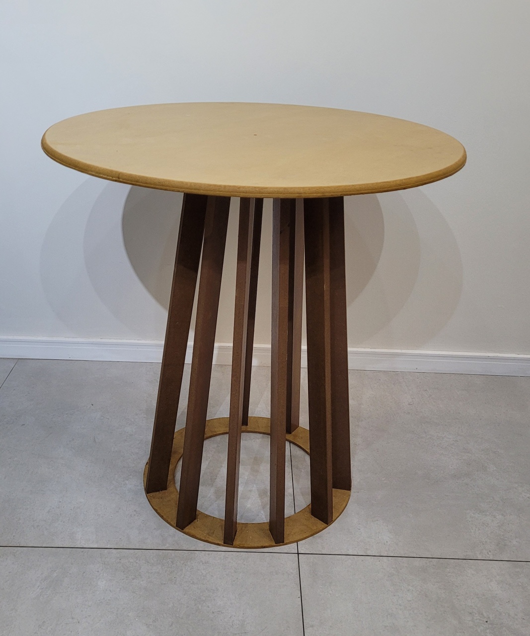 Mesa Ripada M - Verniz - Sonhare Pocket