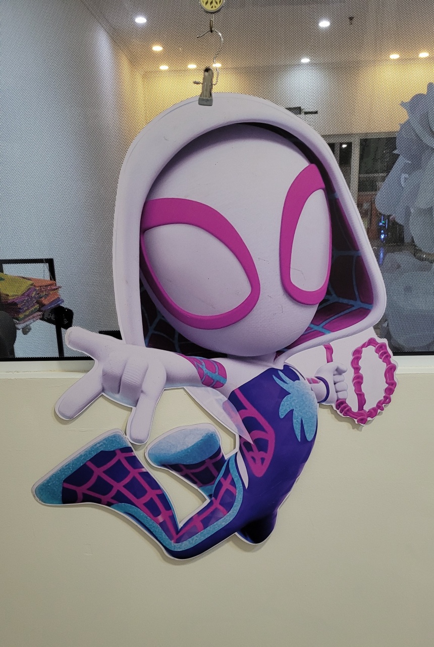 Display Gwen Stacy - Sonhare Pocket