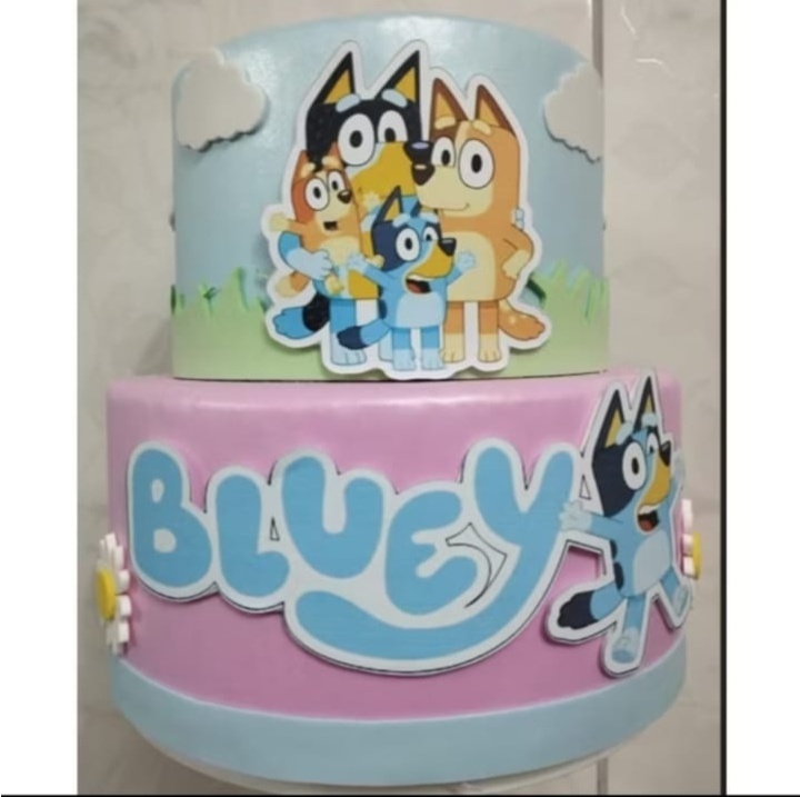 Bolo Fake Bluey - Dia de Alegria Pegue e Monte