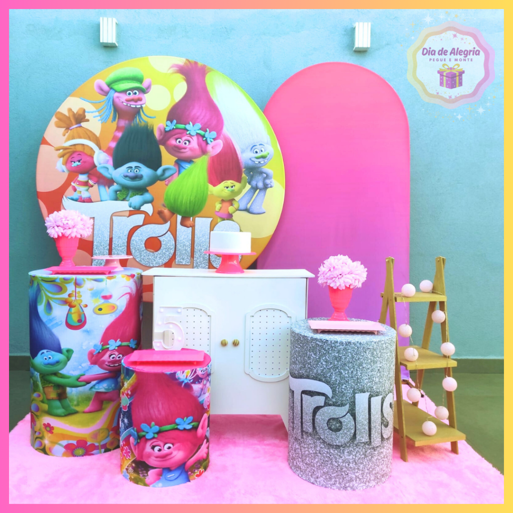 Trolls - Kit 3 - Dia de Alegria Pegue e Monte