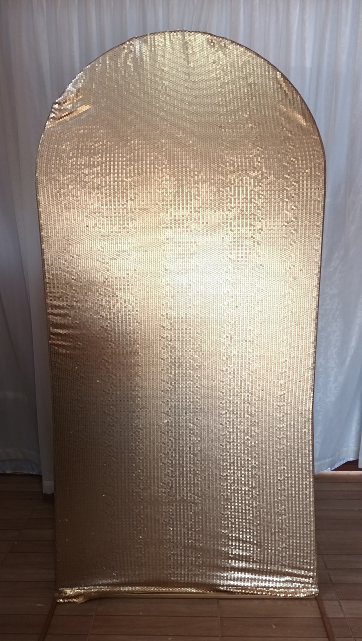 Capa Painel Romano 1M- Lantejoula Dourado - CRIS FEST DECOR - PEGUE E MONTE