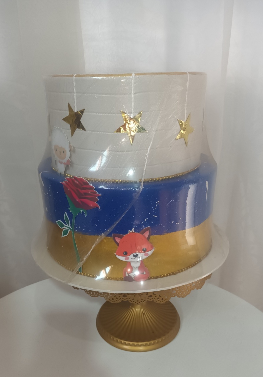 Bolo Fake Ii - Pequeno Príncipe - CRIS FEST DECOR - PEGUE E MONTE