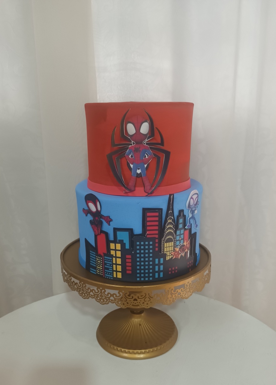 Bolo Fake Ii - Spider E Amigos - CRIS FEST DECOR - PEGUE E MONTE