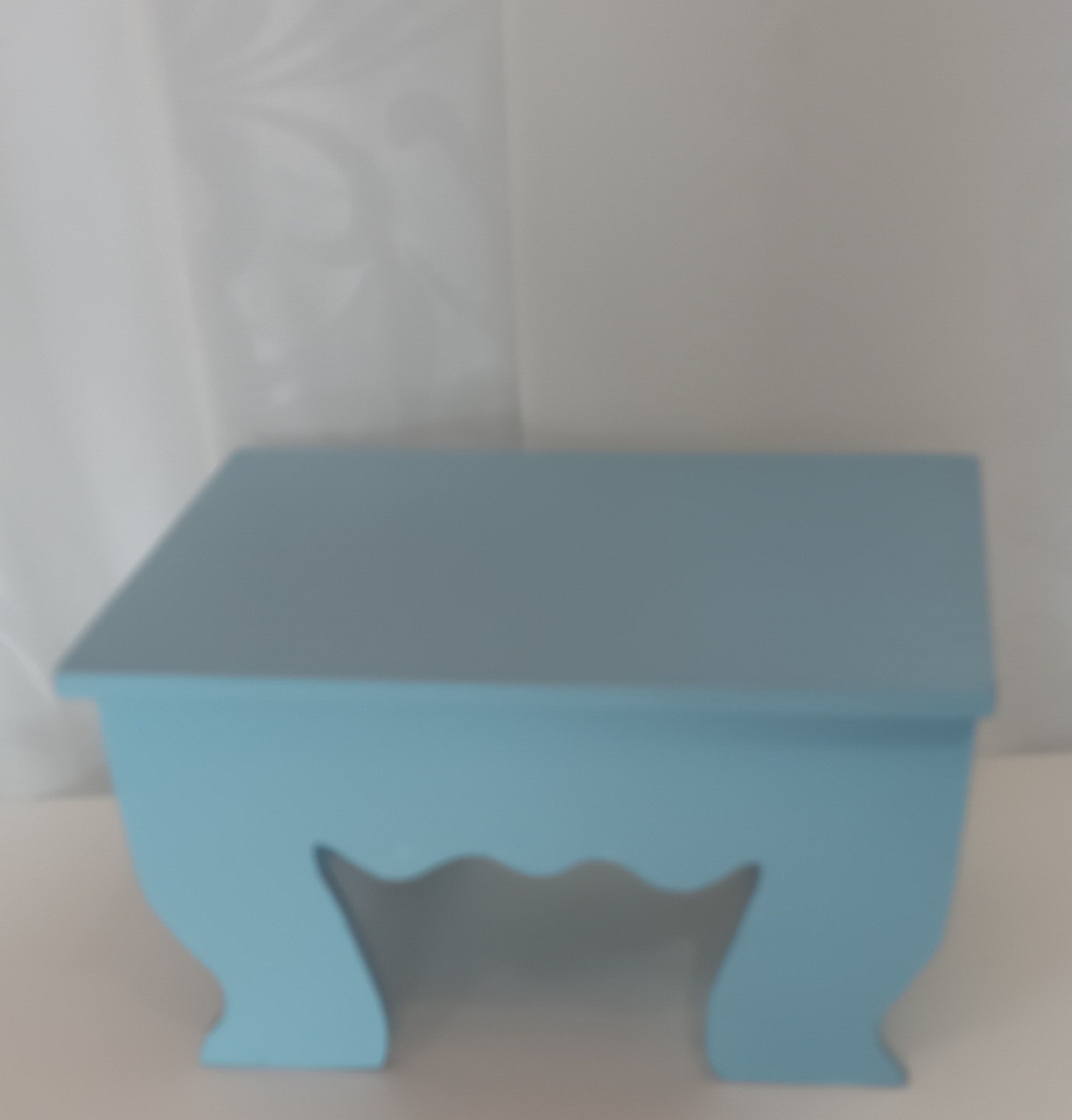 Banquinho Mini Mdf - Retangular Azul Claro - CRIS FEST DECOR - PEGUE E MONTE