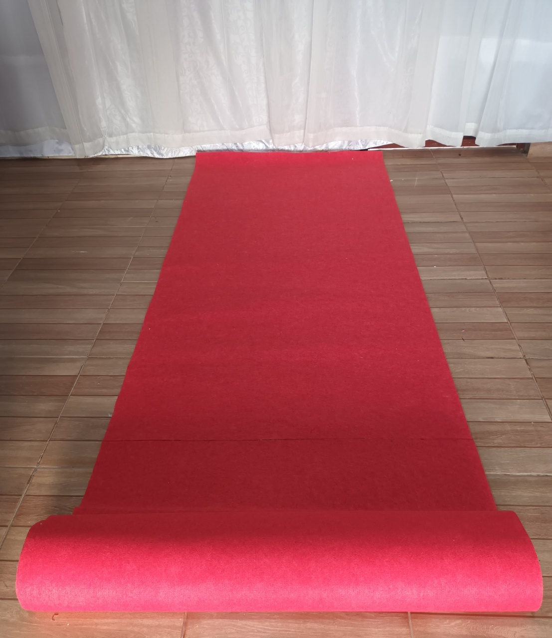 Trilho Carpete Vermelho 1 X 8M - CRIS FEST DECOR - PEGUE E MONTE