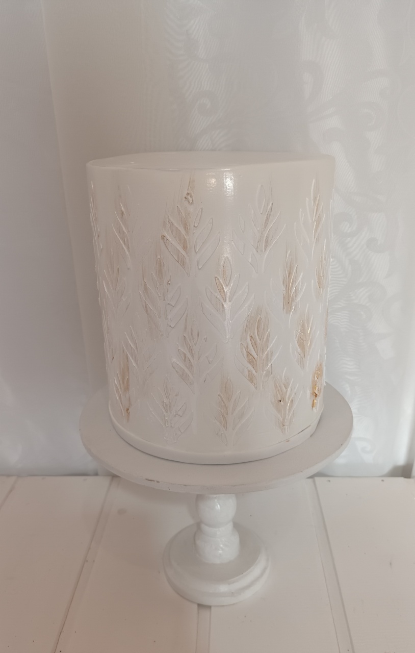 Bolo Fake I  - Dourado E Branco  - CRIS FEST DECOR - PEGUE E MONTE