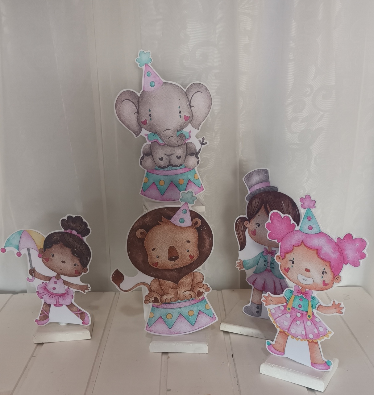  Display de Mesa - Tema: Circo Rosa - CRIS FEST DECOR - PEGUE E MONTE
