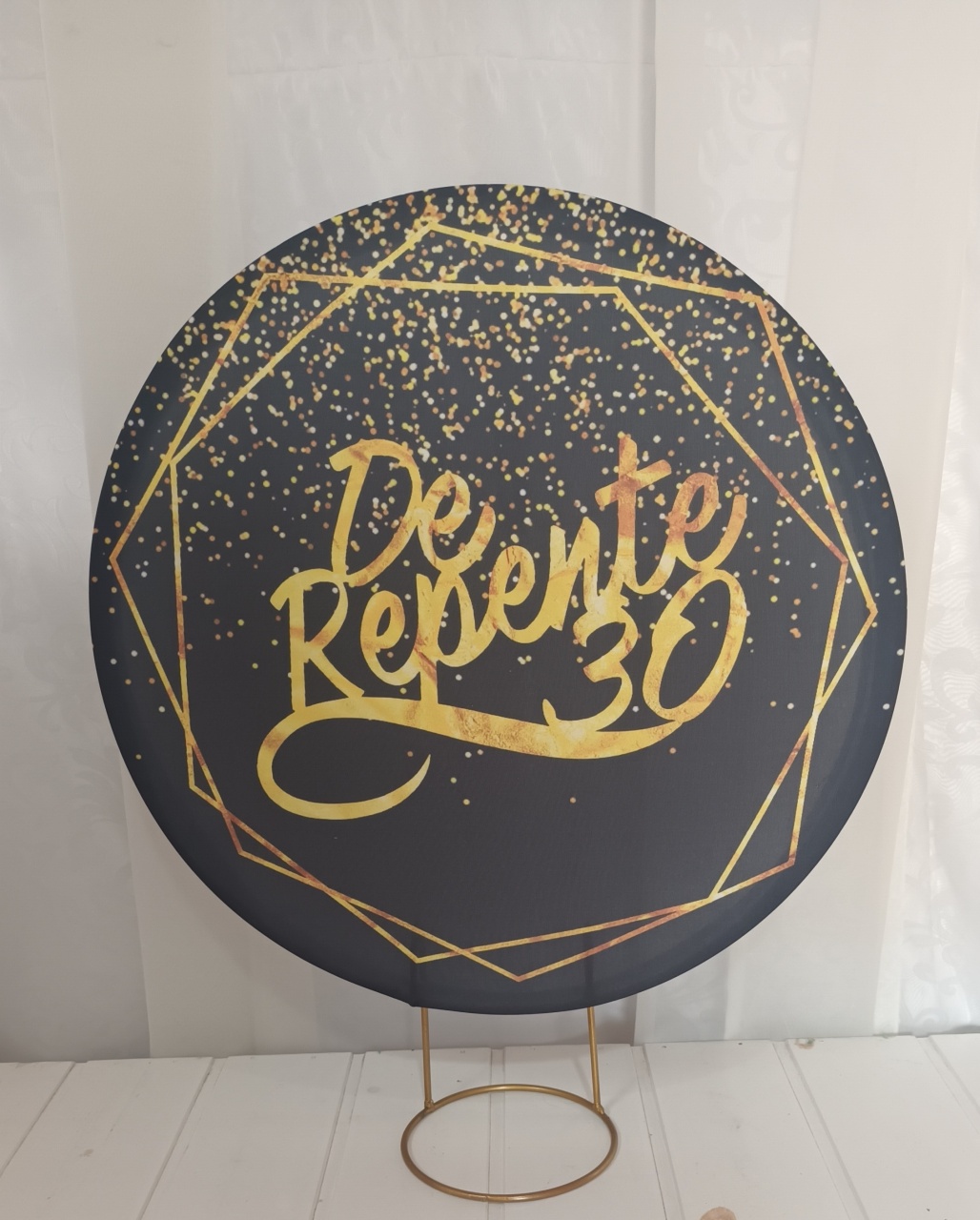 Capa Painel Sublimado 50Cm - Derrepente 30 - CRIS FEST DECOR - PEGUE E MONTE