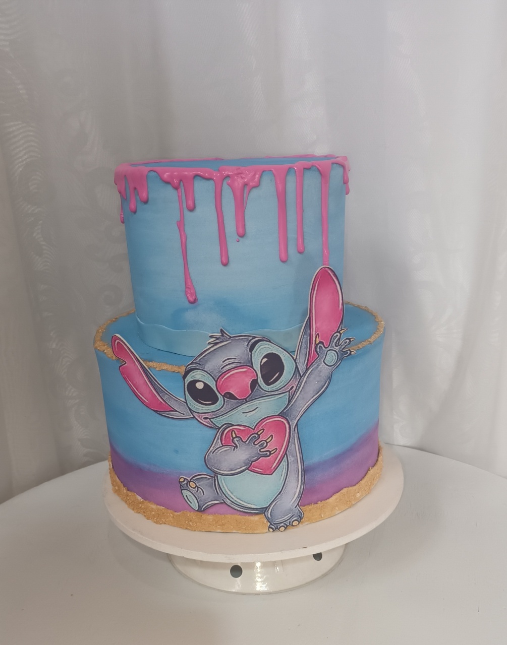 Bolo Fake Ii  - Stitch  - CRIS FEST DECOR - PEGUE E MONTE
