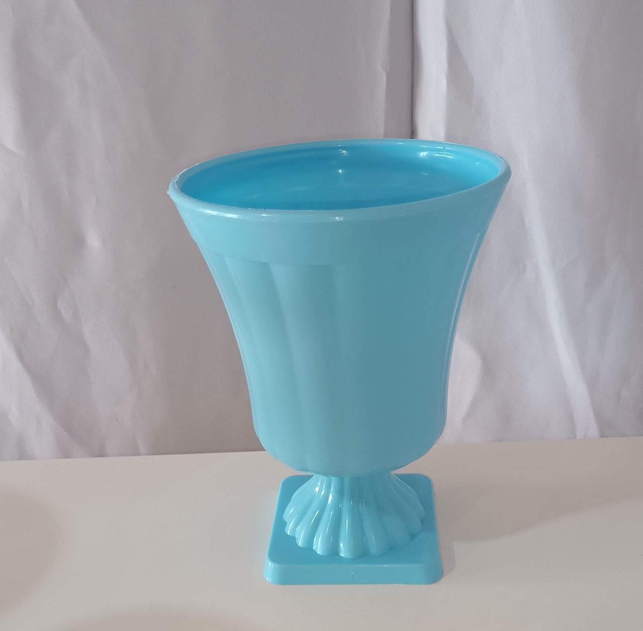 Vaso Grego Pvc Azul Claro - CRIS FEST DECOR - PEGUE E MONTE