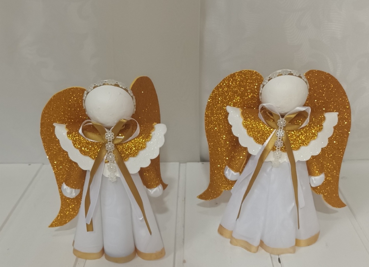 Personagem Eva - Anjo Dourado - CRIS FEST DECOR - PEGUE E MONTE