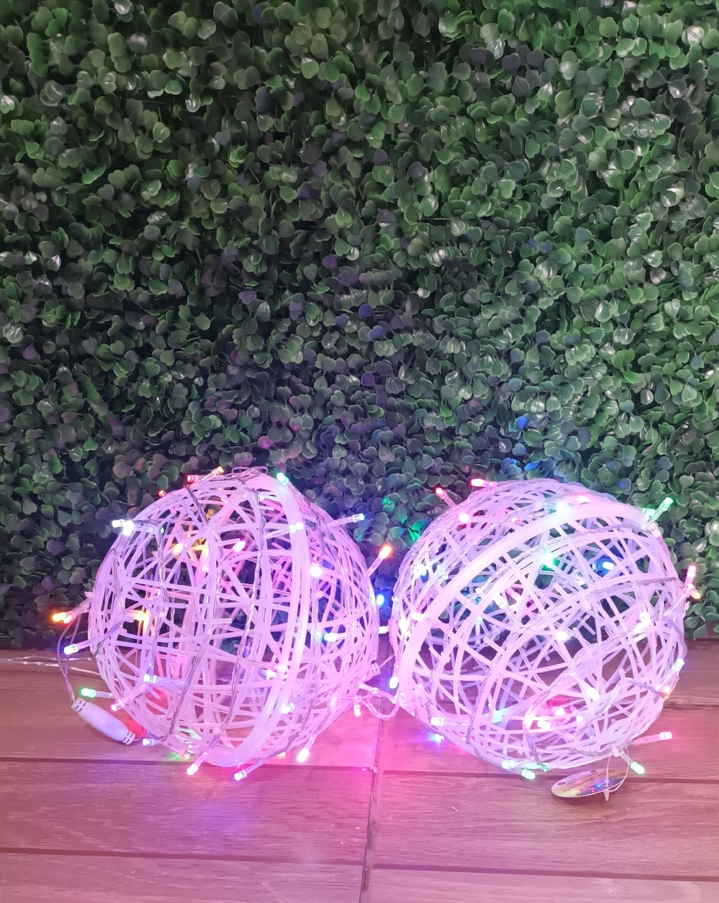 Bola Luz Colorida - CRIS FEST DECOR - PEGUE E MONTE