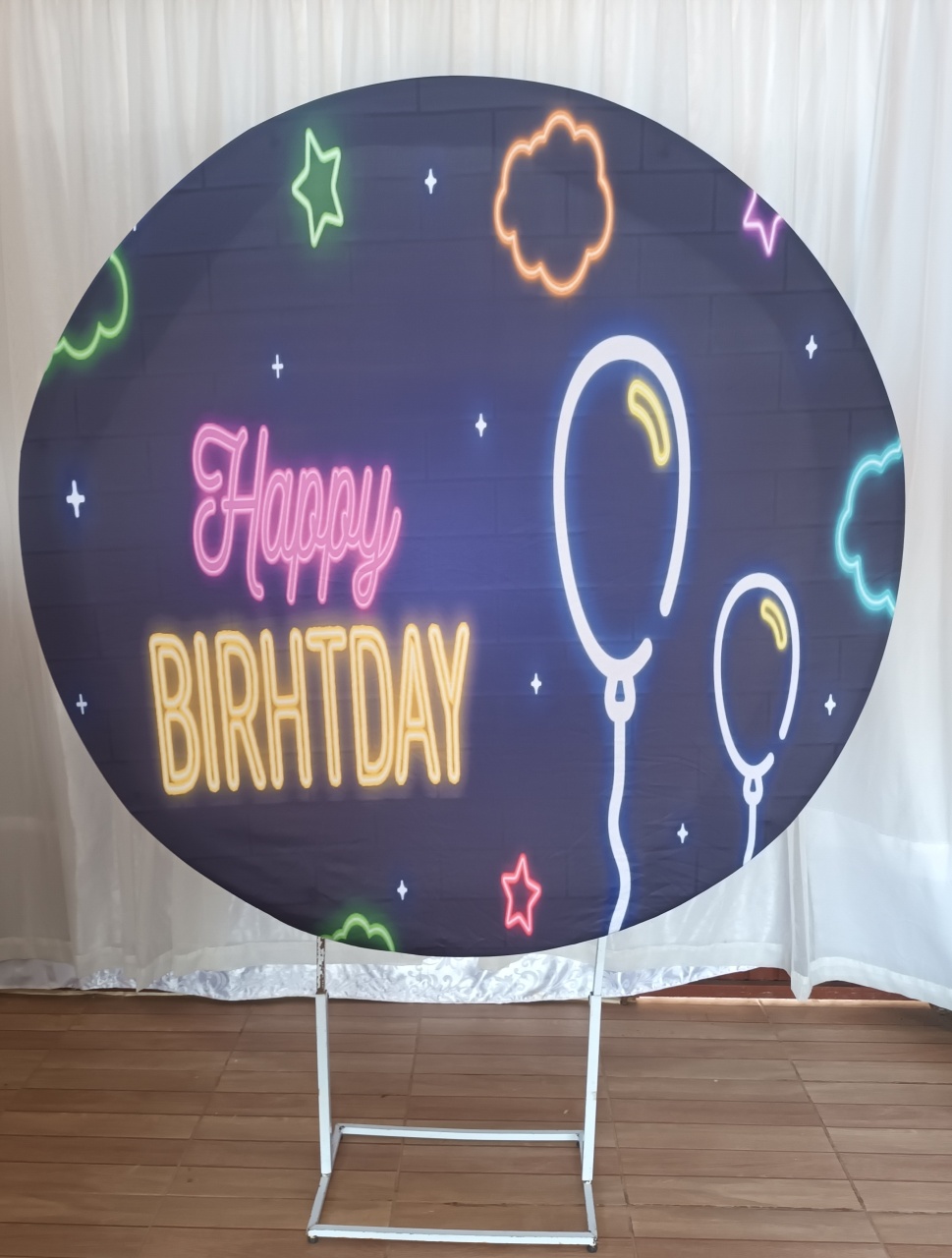 Capa Painel Sublimada 1,50 - Neon - CRIS FEST DECOR - PEGUE E MONTE