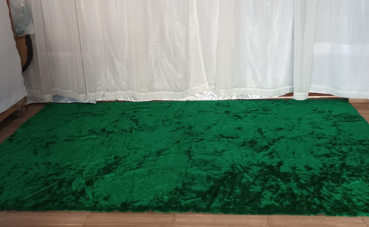 Tapete Pelúcia Grosso - Verde 3 X 1,60Cm - CRIS FEST DECOR - PEGUE E MONTE