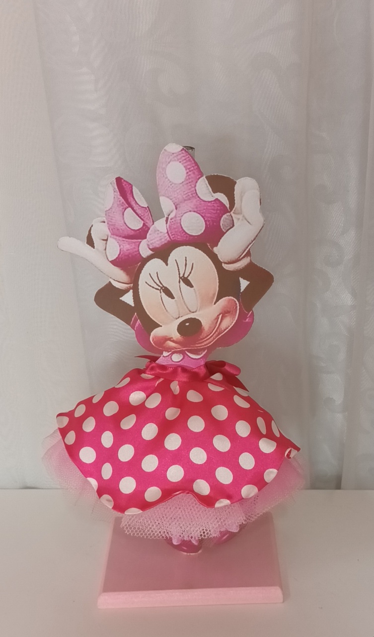 Personagem Tecido : Tema - Minnie Rosa - CRIS FEST DECOR - PEGUE E MONTE