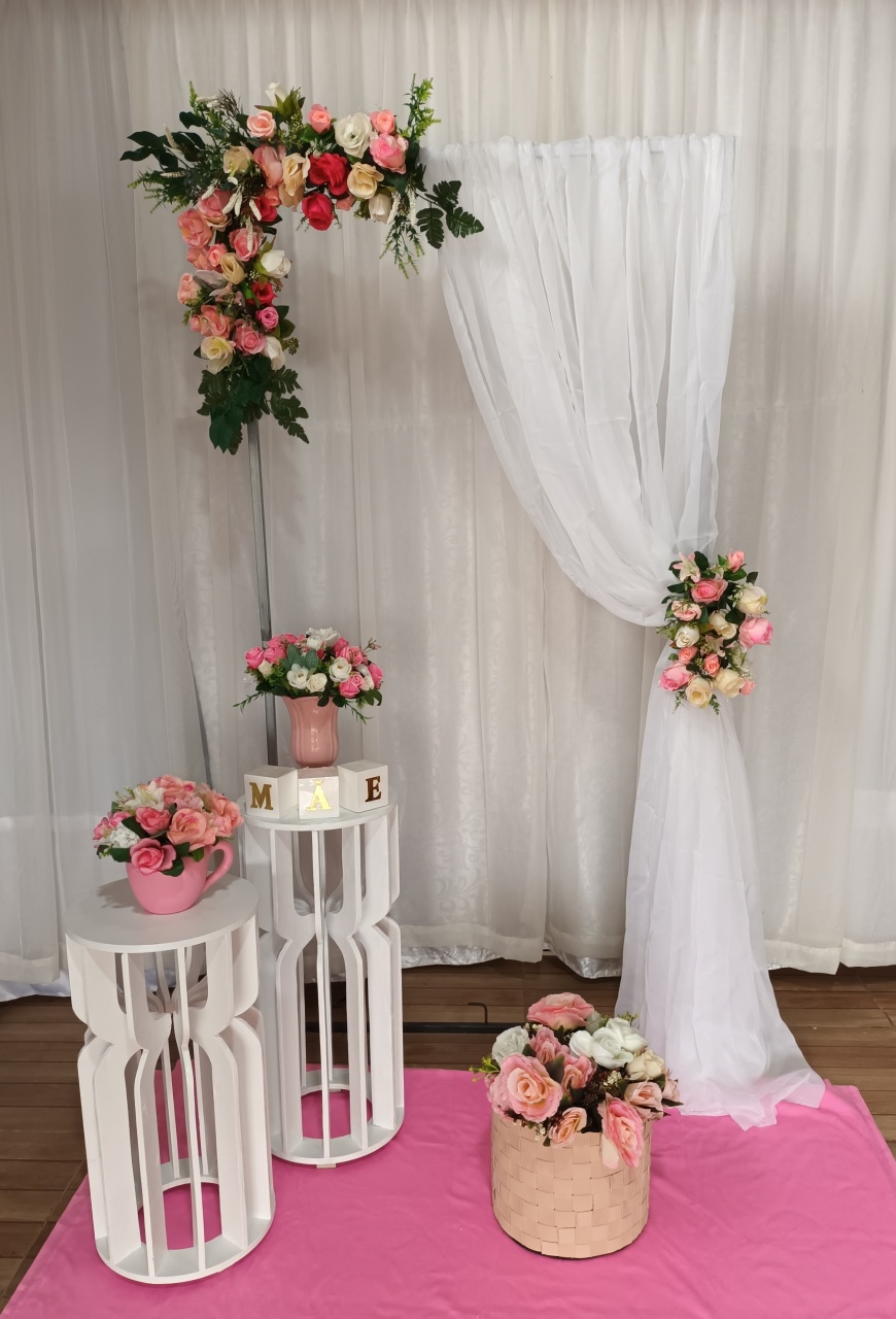 Composição - Dia da Mães   - CRIS FEST DECOR - PEGUE E MONTE