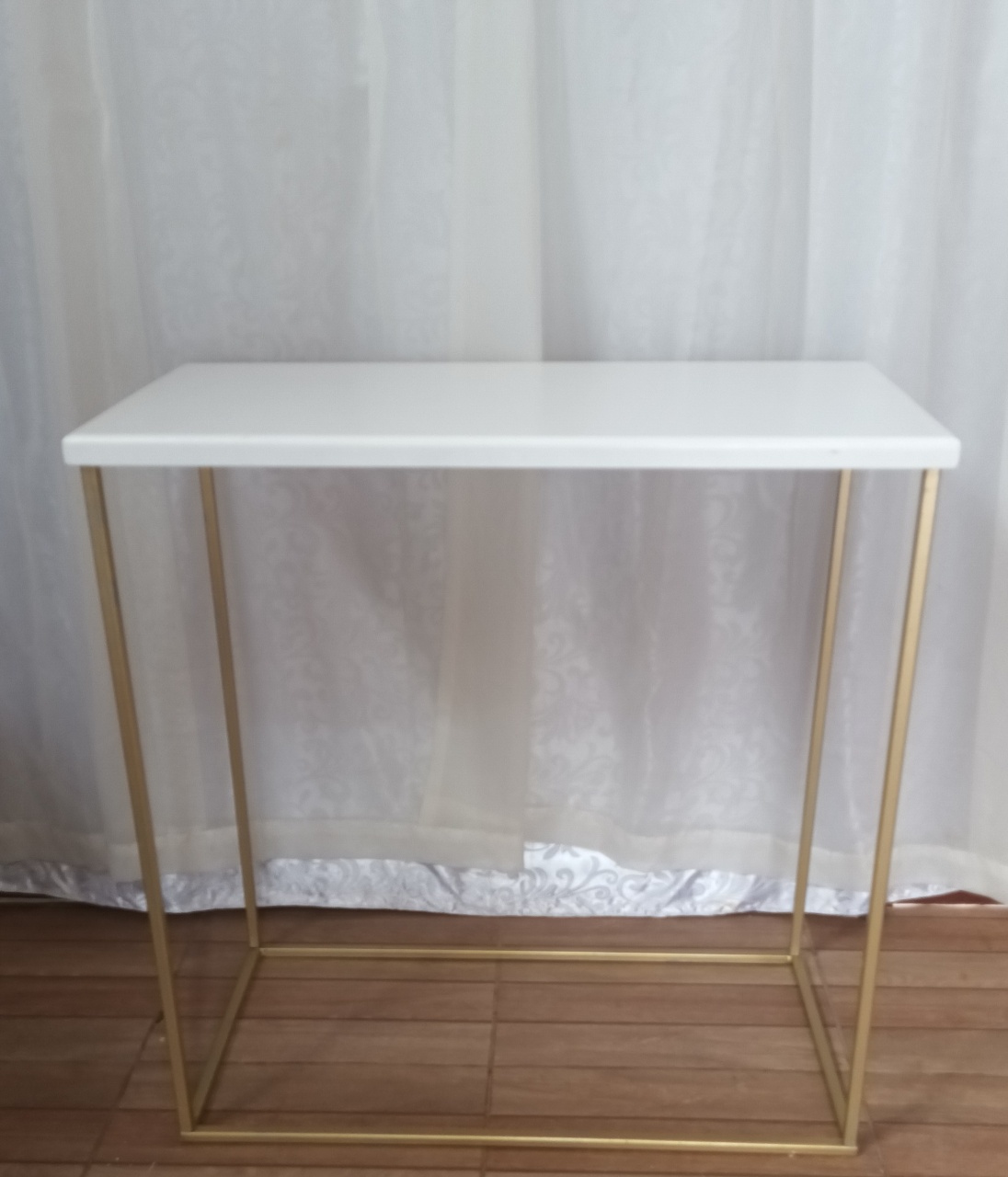  Mesa de Ferro Desmontavel Dourado Com Tampo Branco - Gg - CRIS FEST DECOR - PEGUE E MONTE
