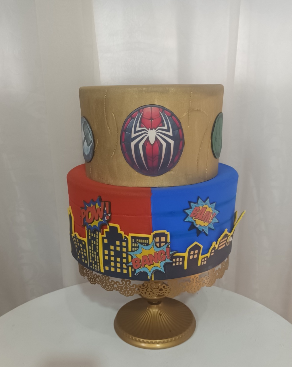Bolo Fake Ii - Vingadores  - CRIS FEST DECOR - PEGUE E MONTE