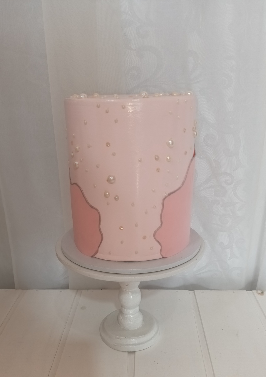Bolo Fake I  - Rosa Com Pérolas  - CRIS FEST DECOR - PEGUE E MONTE