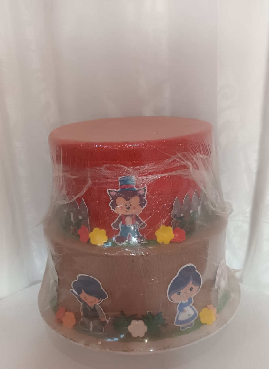 Bolo Fake Ii  - Chapéuzinho  Vermelho - CRIS FEST DECOR - PEGUE E MONTE