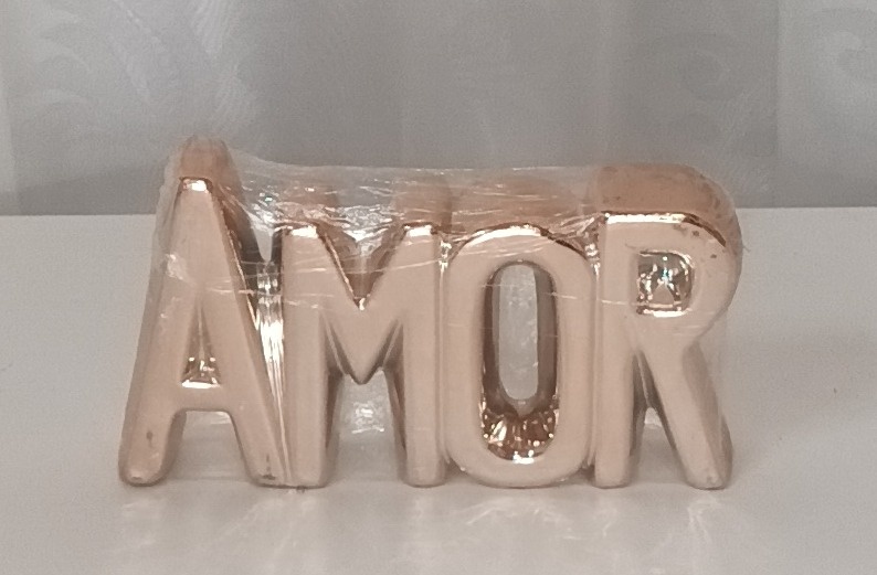 Adereços de Mesa - Palavra "Amor" Ceramica  - CRIS FEST DECOR - PEGUE E MONTE