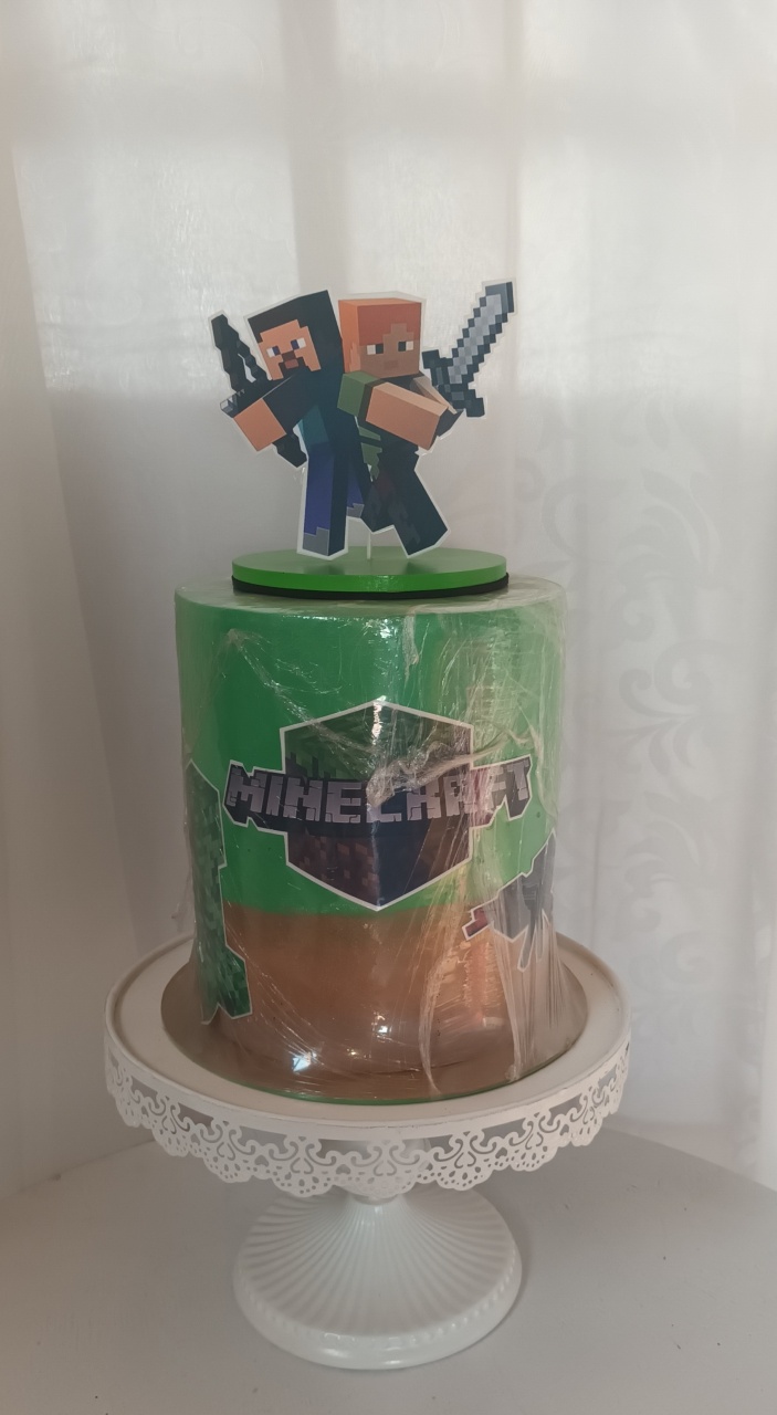Bolo Fake I  - Minicraft - CRIS FEST DECOR - PEGUE E MONTE